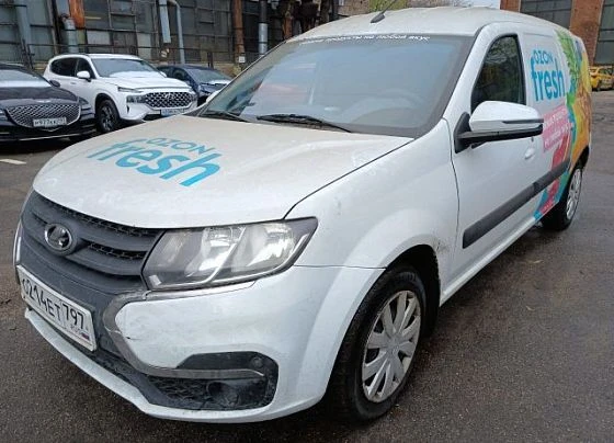 Lada Largus - фото 1