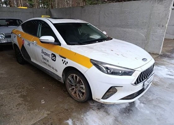Jac J7 - фото 1