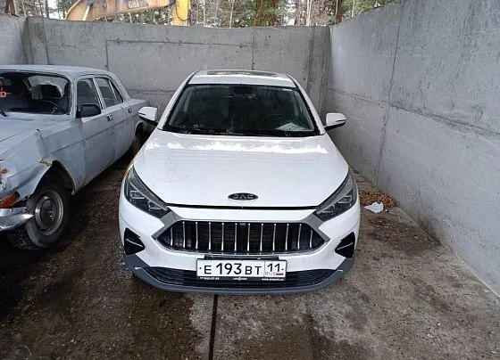 Jac J7 - фото 4