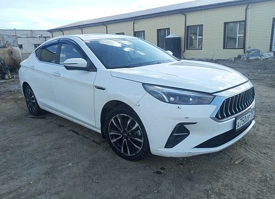 Jac J7 - фото 5