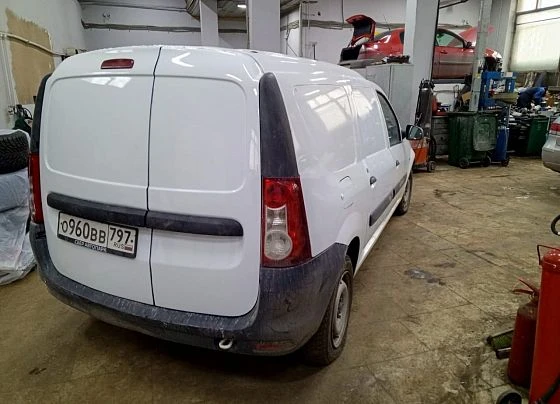 Lada Largus - фото 2