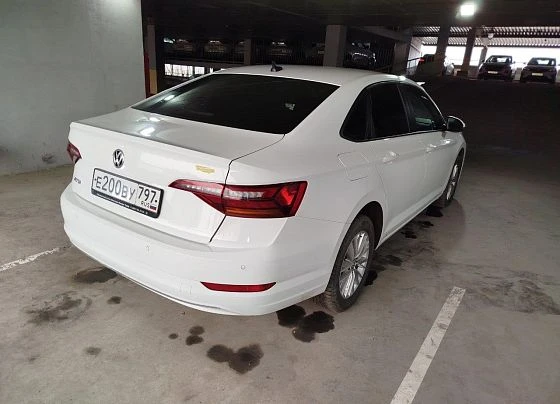 Volkswagen Jetta - фото 3