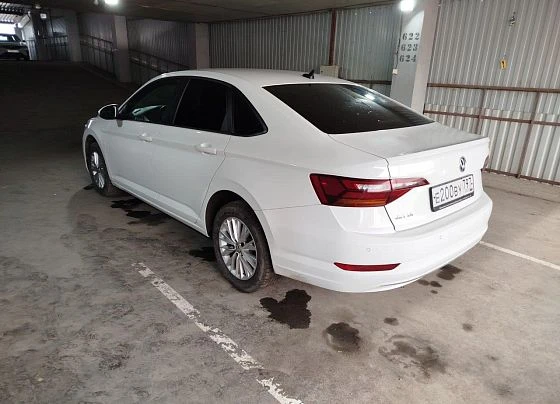Volkswagen Jetta - фото 5