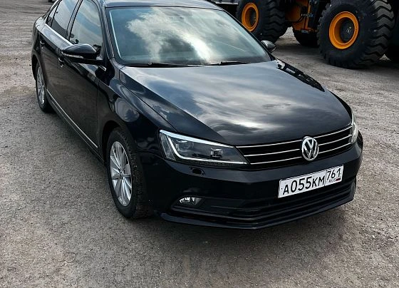 Volkswagen Jetta - фото 3