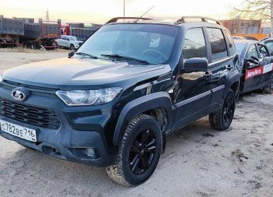 Lada Niva - фото 1