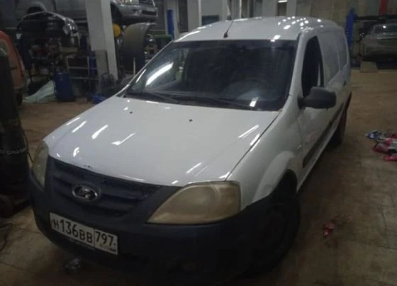 Lada Largus - фото 1