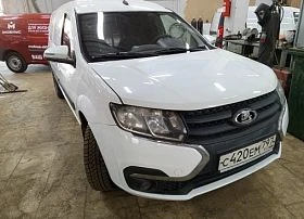 Lada Largus - фото 3