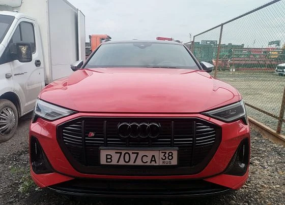 Audi e-tron S Sportback