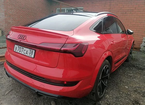 Audi e-tron S Sportback