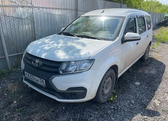 Lada Largus - фото 1