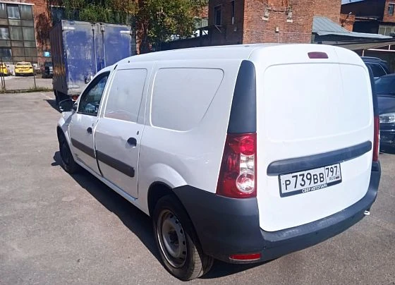 Lada Largus - фото 3