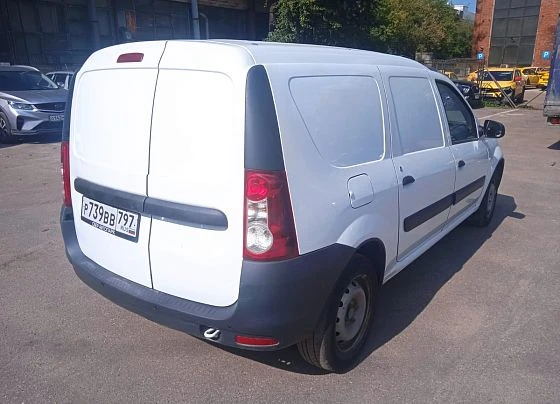 Lada Largus - фото 4