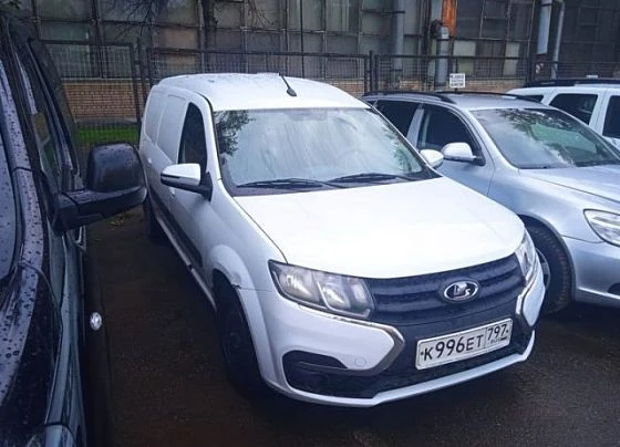Lada Largus - фото 1