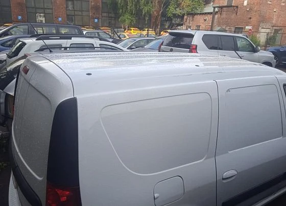 Lada Largus - фото 4