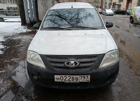 Lada Largus - фото 1