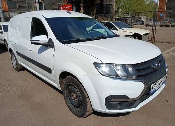 Lada Largus - фото 2