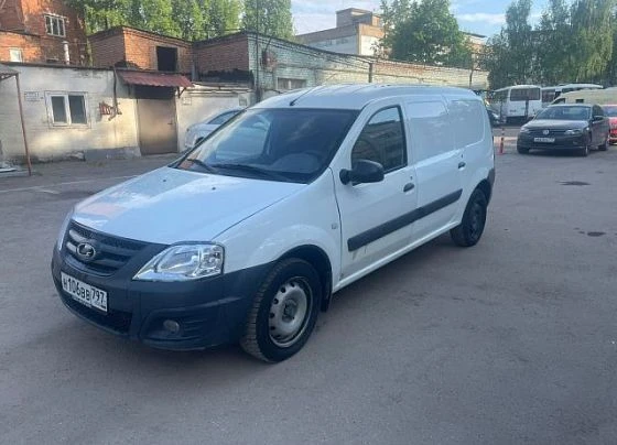 Lada Largus - фото 1