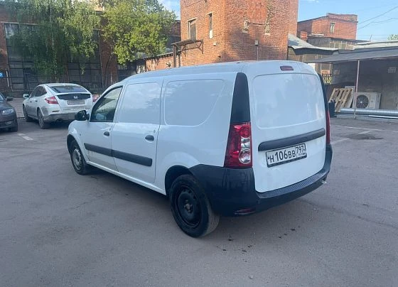Lada Largus - фото 4