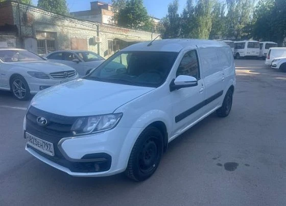 Lada Largus - фото 1