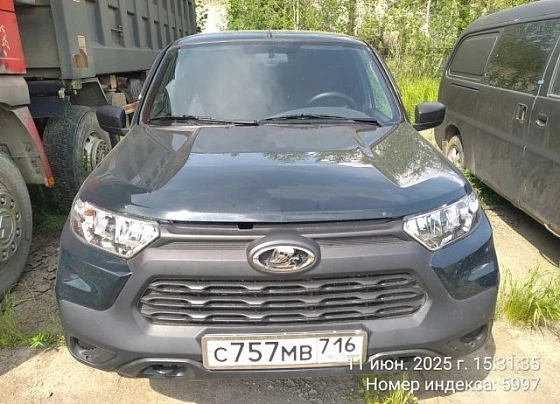 Lada Niva - фото 1