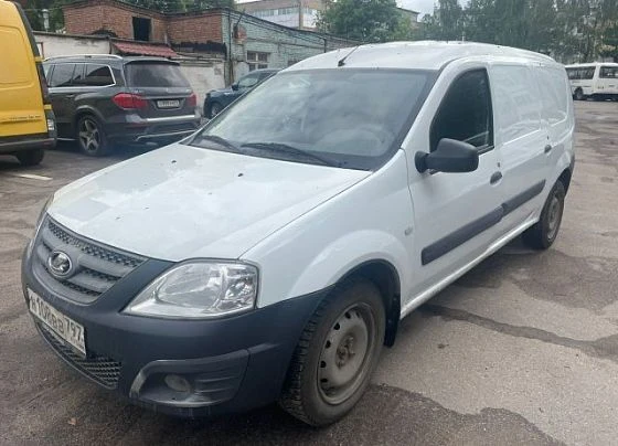 Lada Largus - фото 1