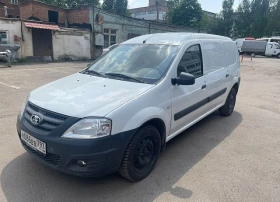 Lada Largus - фото 1