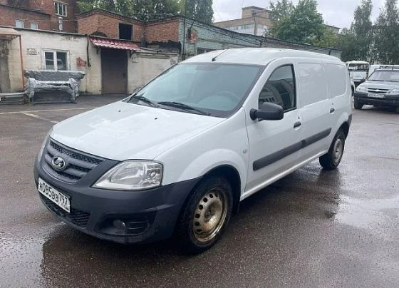 Lada Largus - фото 1