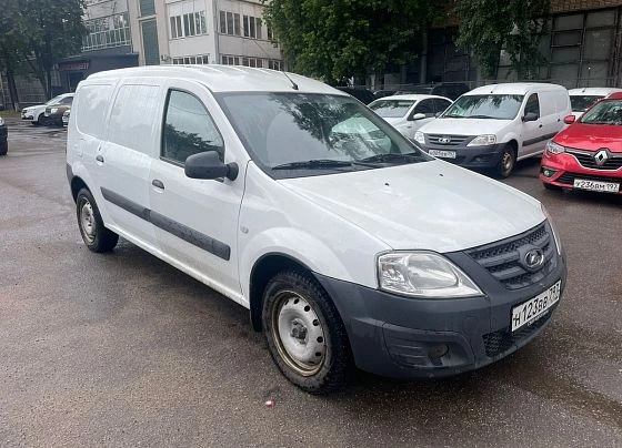 Lada Largus - фото 2