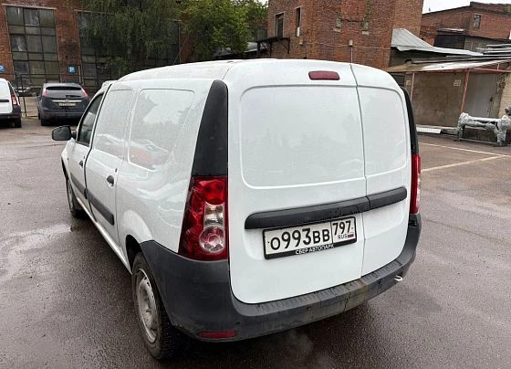Lada Largus - фото 4
