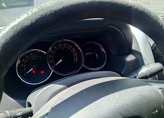 Lada Largus - фото 5