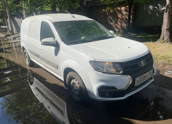 Lada Largus - фото 1