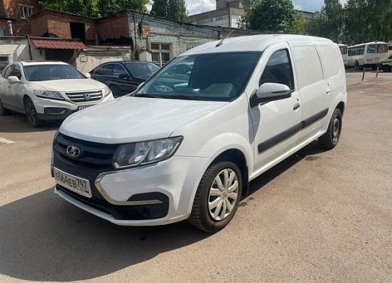 Lada Largus - фото 1