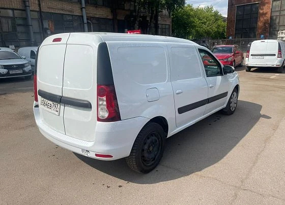 Lada Largus - фото 2