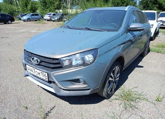 Lada Vesta - фото 1