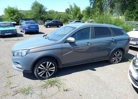 Lada Vesta - фото 3