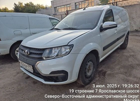 Lada Largus - фото 1