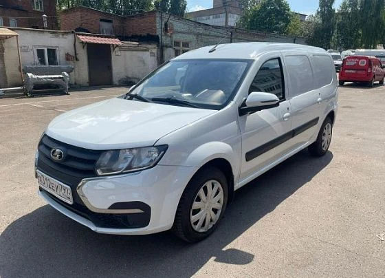 Lada Largus - фото 1