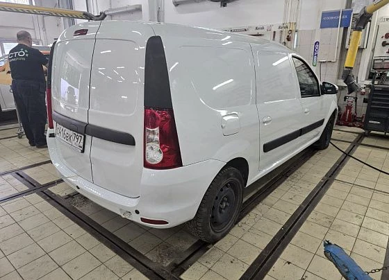 Lada Largus - фото 3