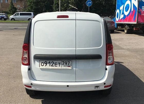Lada Largus - фото 5