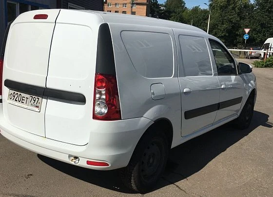 Lada Largus - фото 5