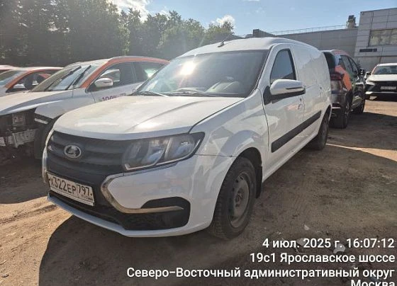 Lada Largus - фото 1