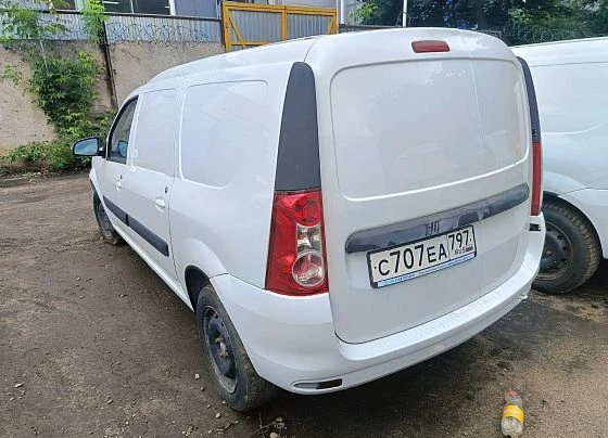 Lada Largus - фото 5