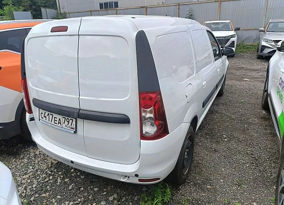 Lada Largus - фото 2