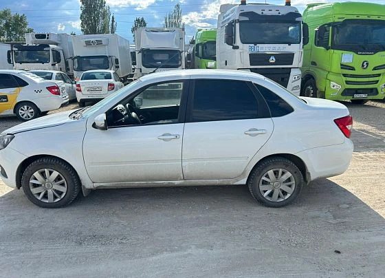 Lada Granta - фото 5