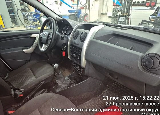 Lada Largus - фото 4