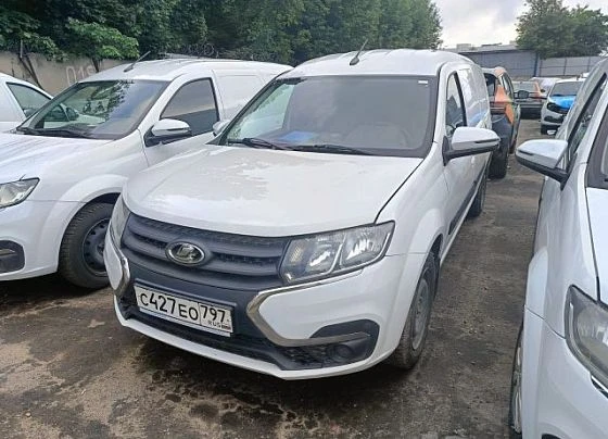 Lada Largus - фото 1