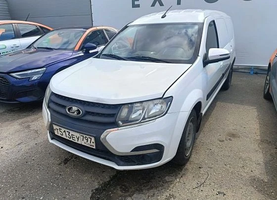 Lada Largus - фото 1
