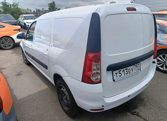 Lada Largus - фото 4