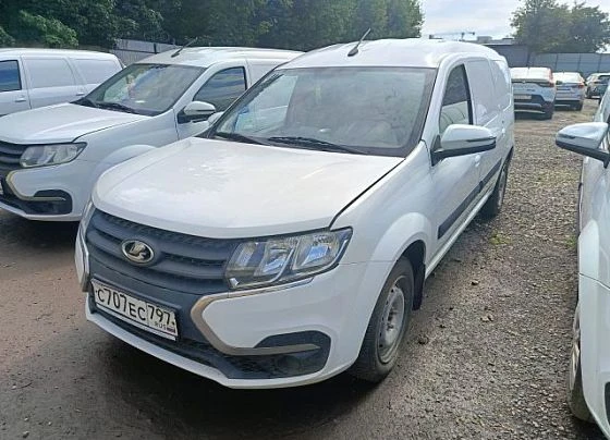 Lada Largus - фото 1