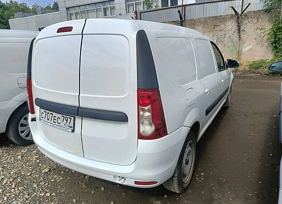 Lada Largus - фото 4